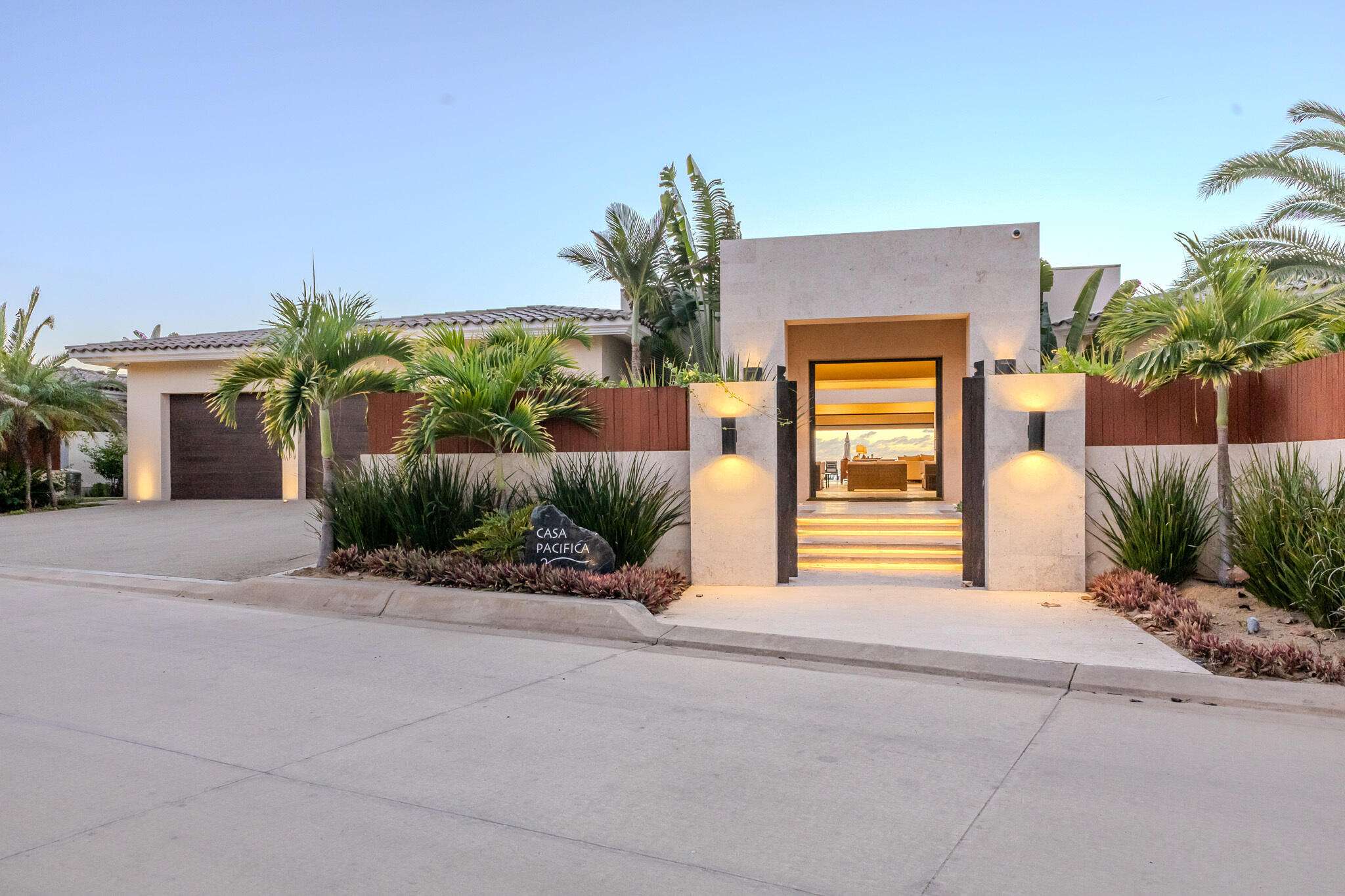 Cabo Luxury Cantinas – #1, Cantina, Pacific, Pacific, BS