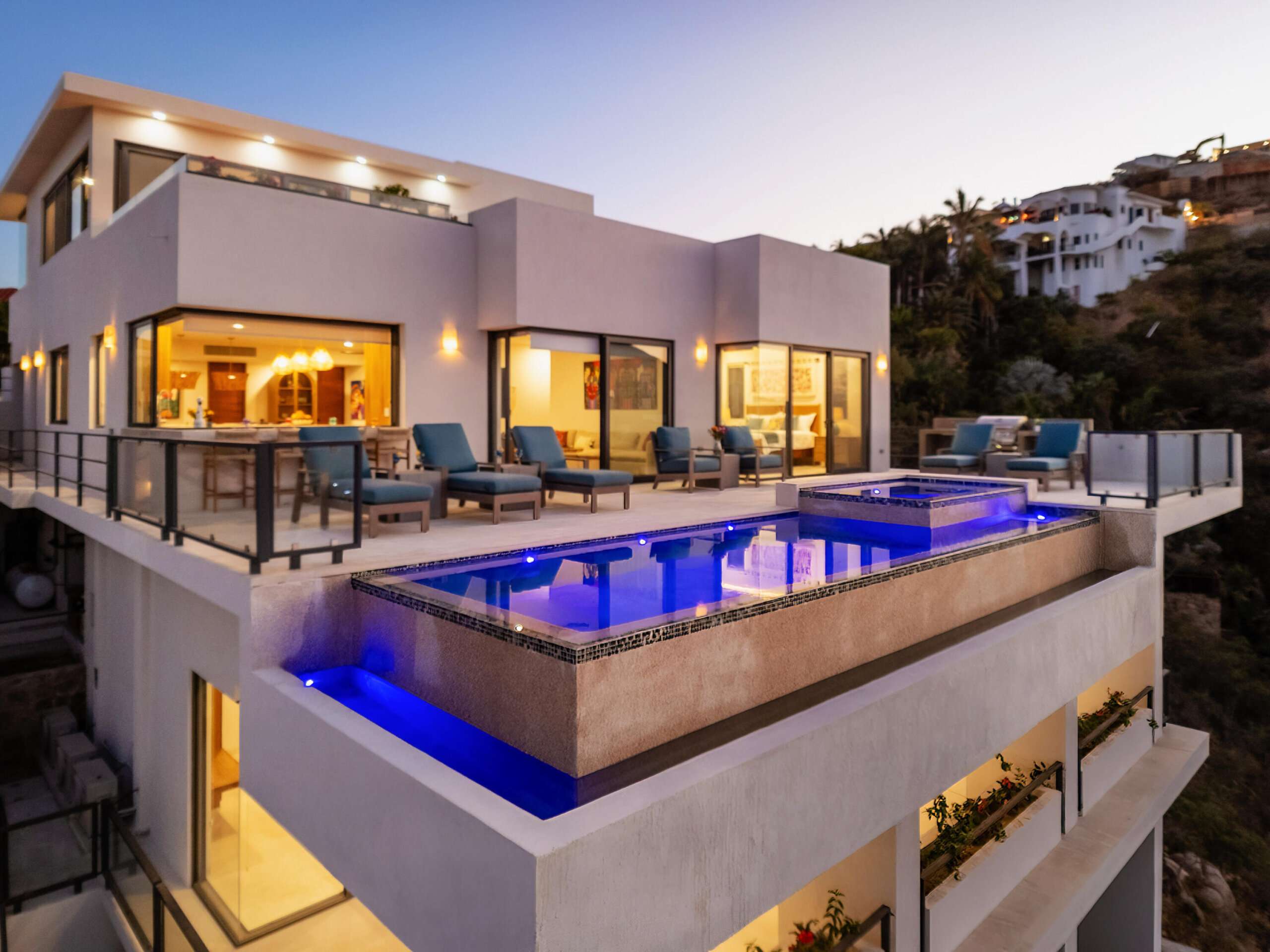 Cabo Luxury Pedregal Csl Perched high above the Pacific on the iconic cliffs of Pedregal, Casa Q is a rare opportunity to own one of Los Cabos' most spectacular – Cam. Grande, Cabo San Lucas, BS