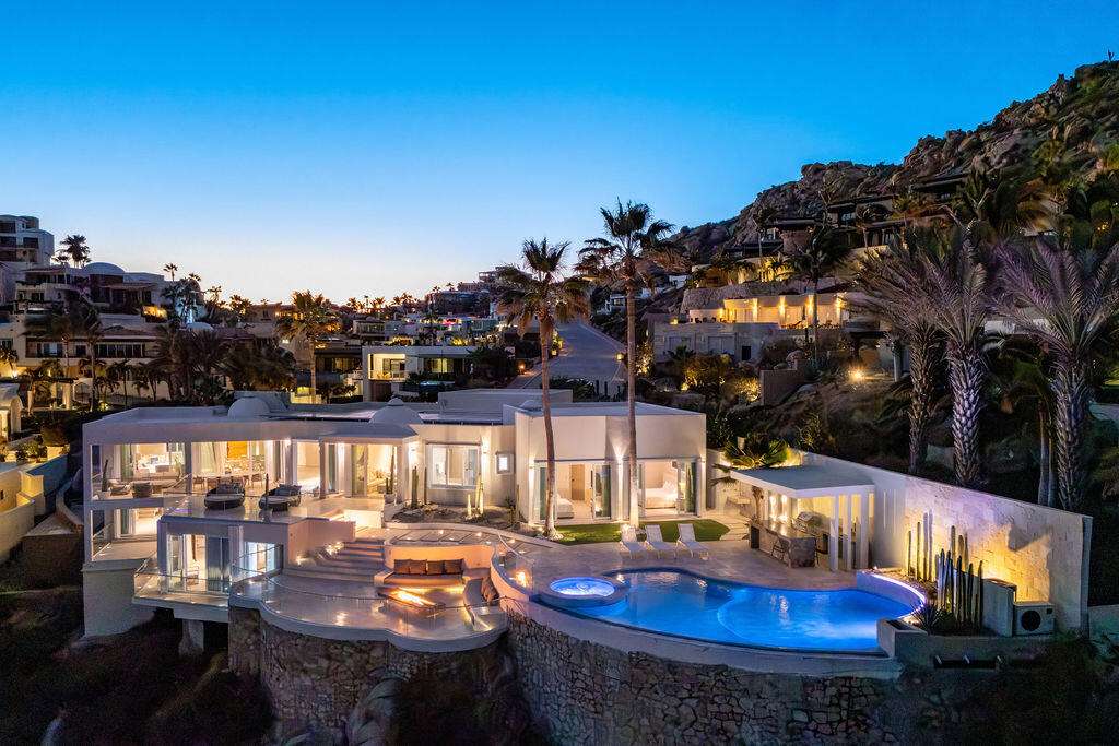 Cliff-Front Casa Nautilus, Cabo San Lucas, Cabo San Lucas, BS | Cabo Luxury For Sale