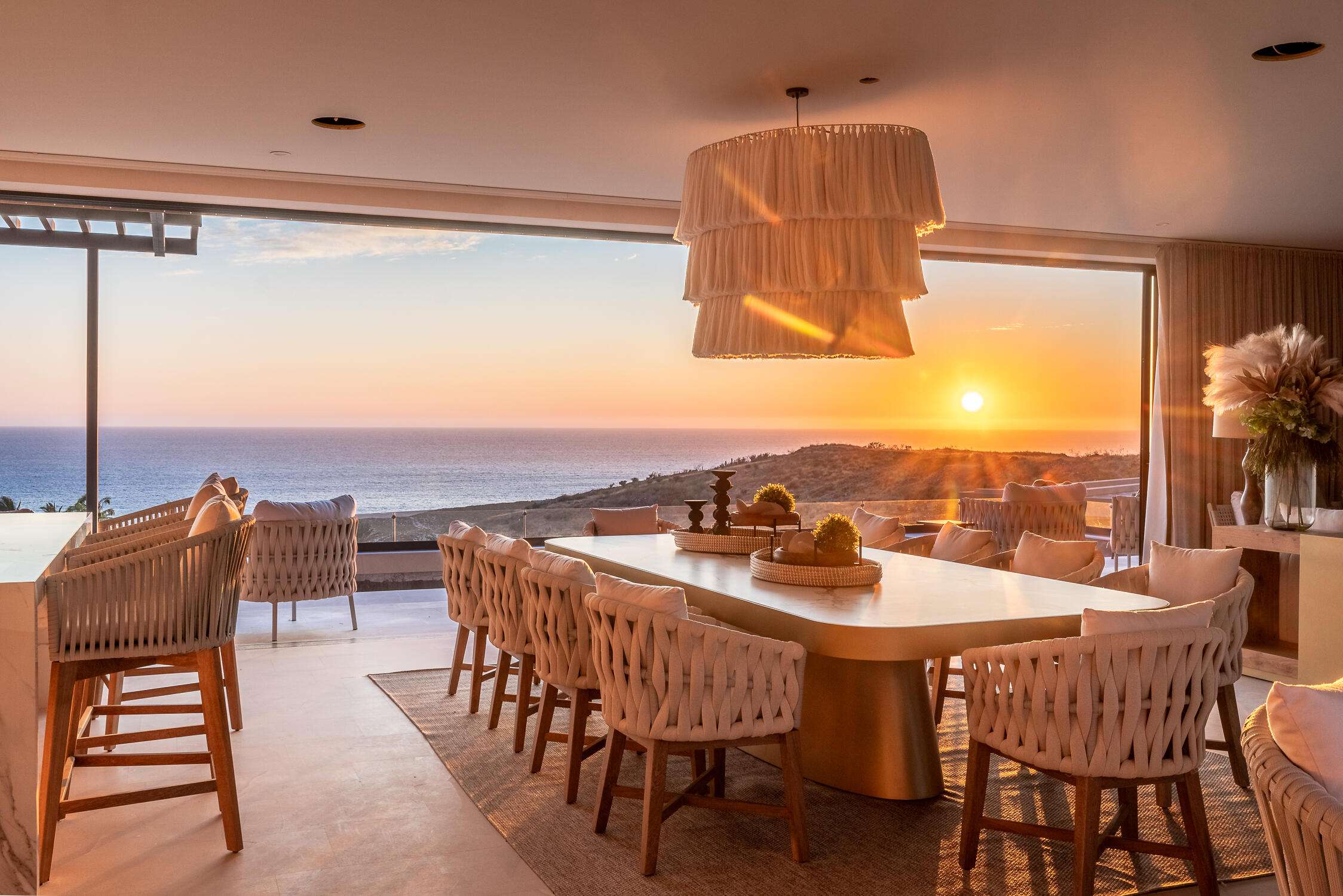 House 3 Quivira: 5 Bdrm House & Studio, Pacific, BS